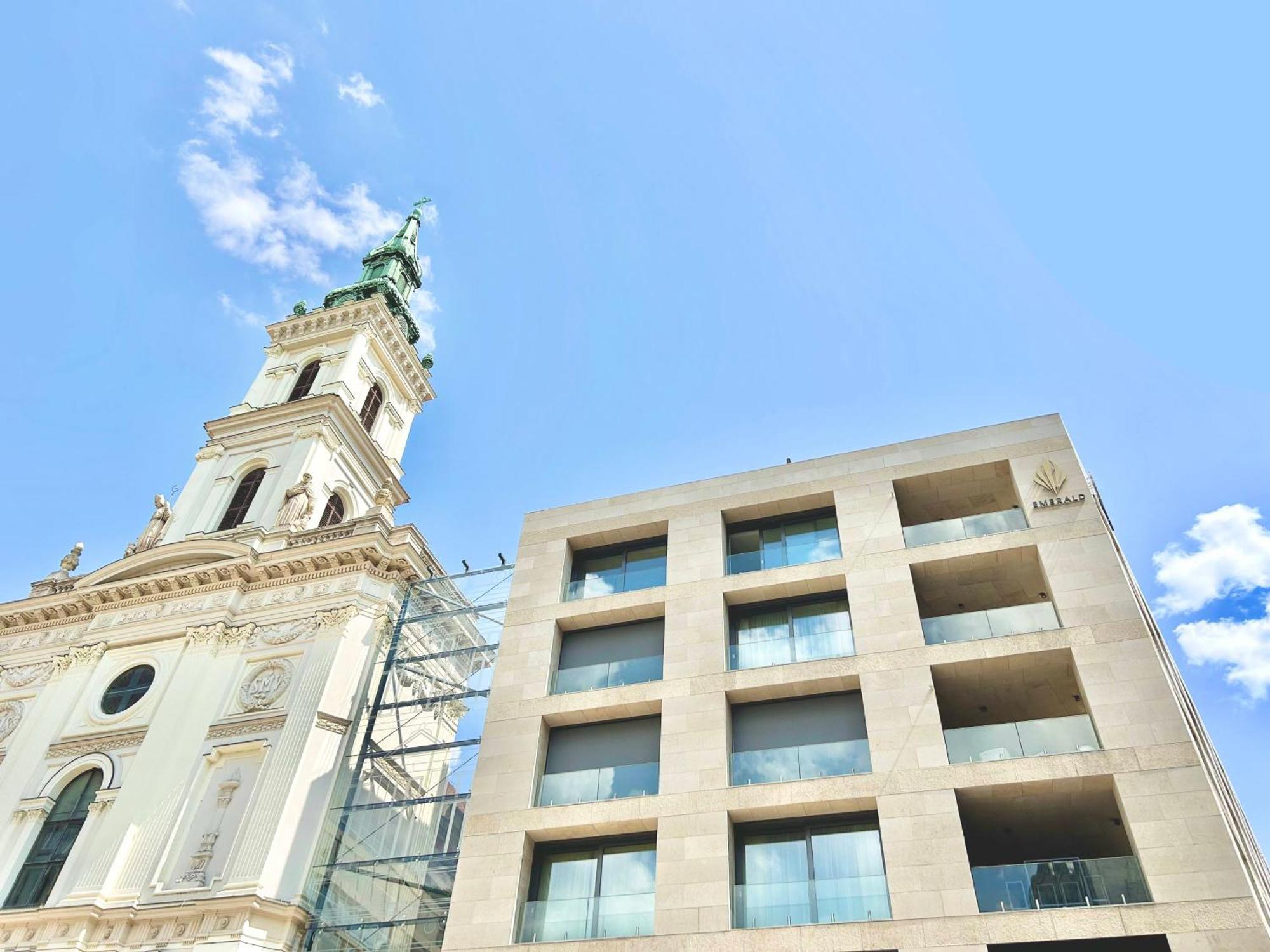 Emerald Luxury Apartament